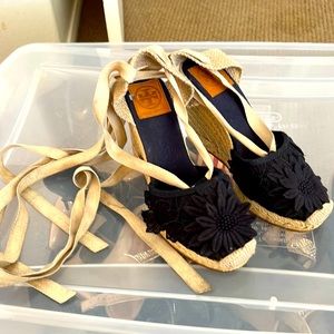 Tory Burch shoes size 7.5
